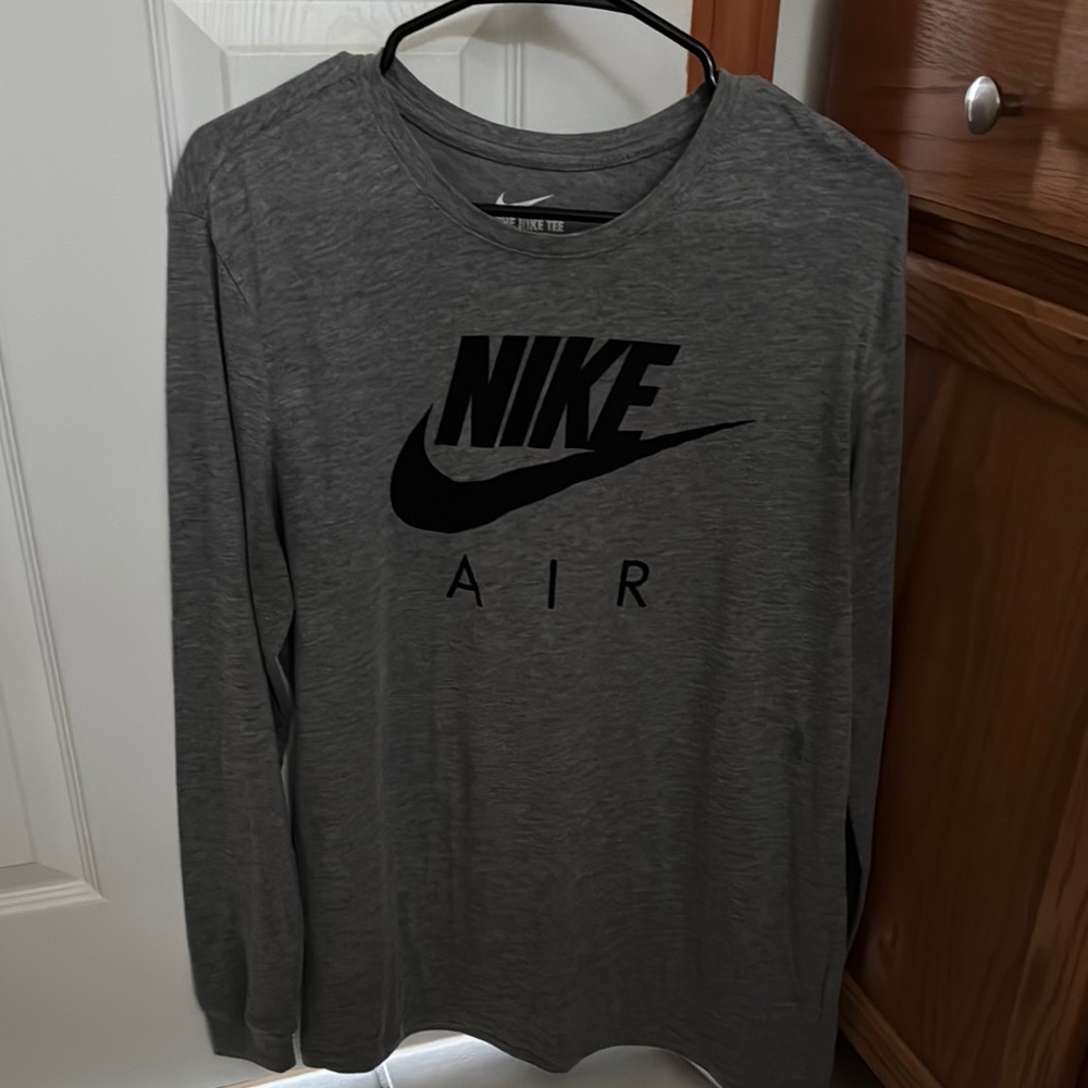 Nike Air gray long sleeve shirt